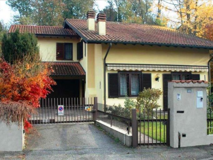 Meriggi - Villa in vendita - Carnate