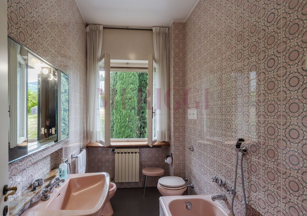 bagno padronale - oggiono - villa in vendita - meriggi