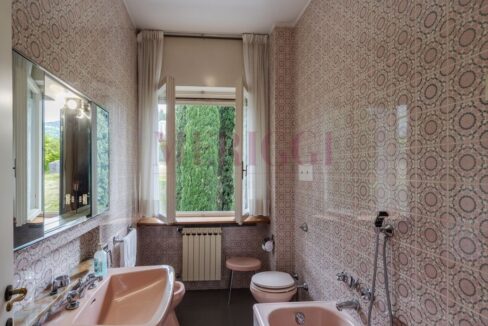 bagno padronale - oggiono - villa in vendita - meriggi