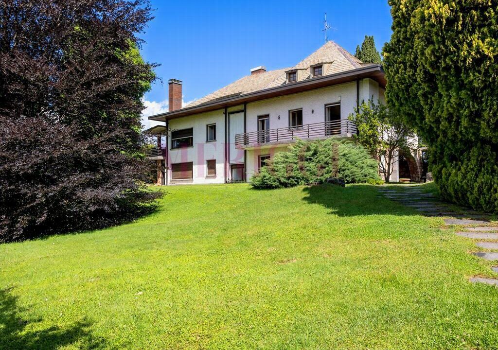 facciata principale - oggiono - villa in vendita - meriggi