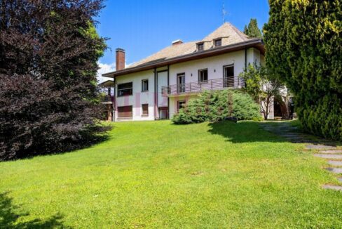 facciata principale - oggiono - villa in vendita - meriggi