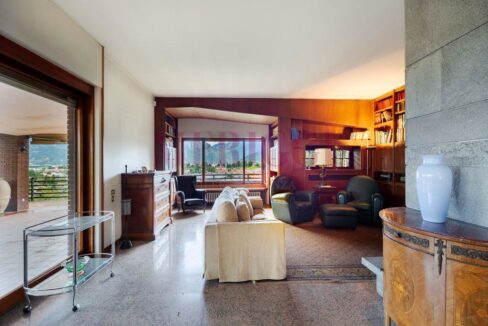 soggiorno e apertura sul terrazzo - oggiono - villa in vendita - meriggi