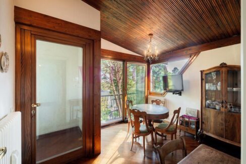 sala da pranzo al primo piano - villa inverigo in vendita - meriggi