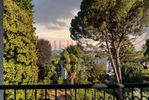 vista panoramica dal primo piano - villa inverigo in vendita - meriggi