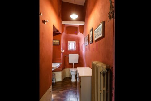 bagno di servizio primo piano - Brongio - vendita - palazzo fumagalli