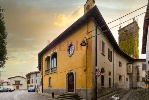facciata esterna e torre - Brongio - vendita - palazzo fumagalli
