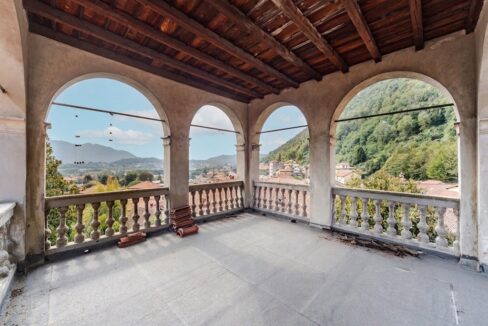 interno torretta vista sud- villa bonacina - airuno - via Dante - meriggi