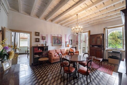 salotto- villa bonacina - airuno - via Dante - meriggi