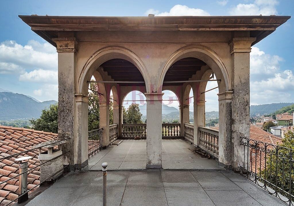 torretta- villa bonacina - airuno - via Dante - meriggi