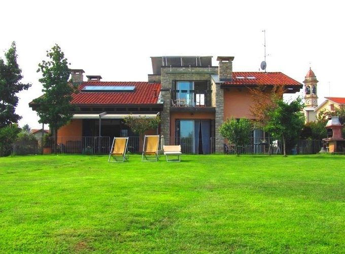 Meriggi - Villa in vendita - Casatenovo