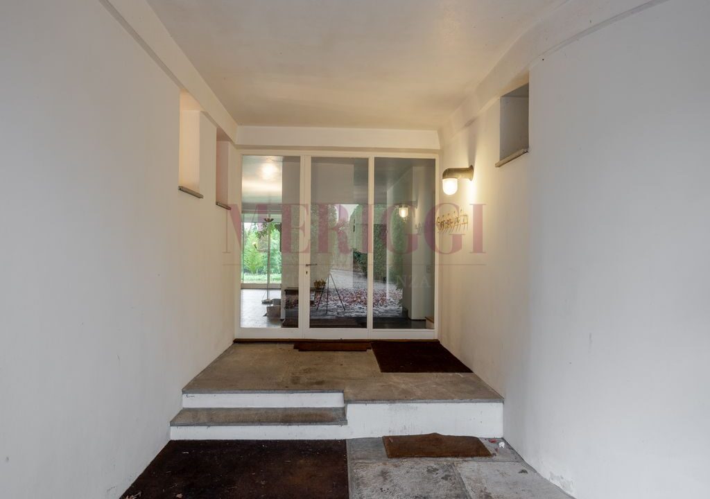 atrio - villa alzate brianza - vendita - meriggi