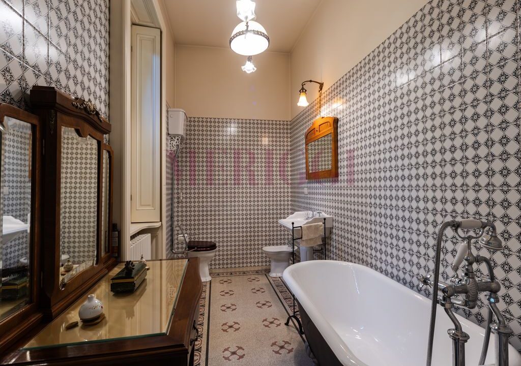 bagno con vasca - villa vimercate - vendita - meriggi