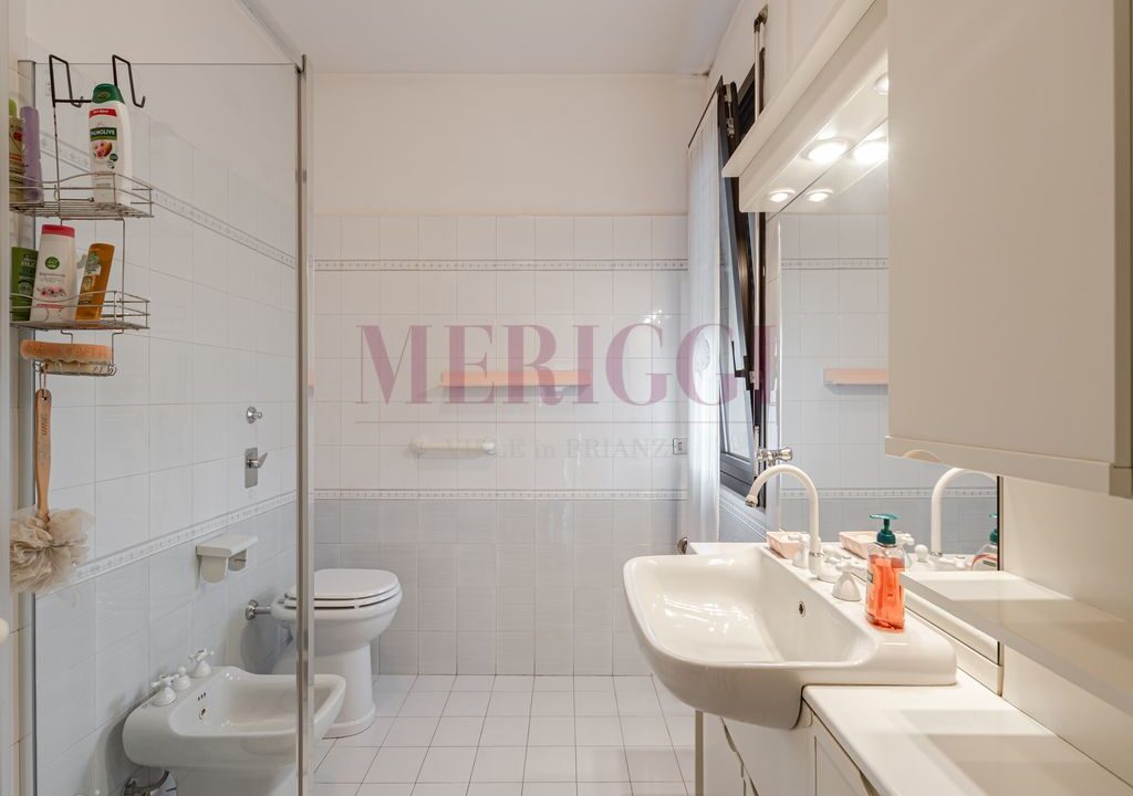 bagno di servizio - arcore - villa in vendita - meriggi
