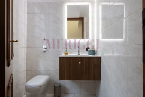 bagno di servizio piano terra - villa oreno - vendita - meriggi