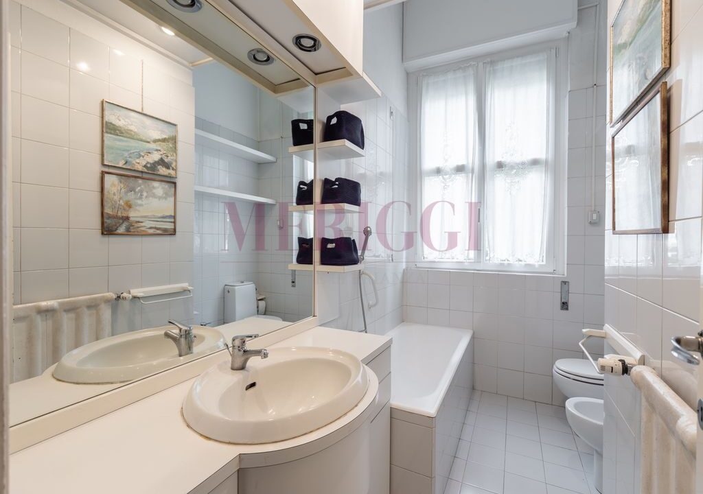 bagno - villa vendita - cesano maderno - meriggi