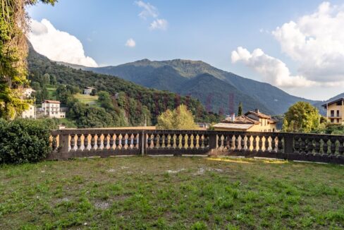 belvedere - villa Asso - vendita - Meriggi