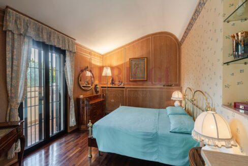 camera da letto principale - arcore - villa in vendita - meriggi