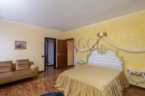 camera padronale - villa oreno - vendita - meriggi