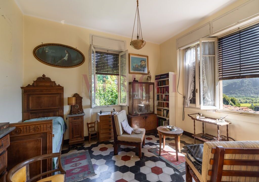camera - villa airuno - vendita - meriggi