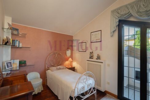 cameretta con balcone - arcore - villa in vendita - meriggi