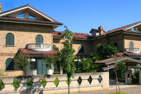 Meriggi - Villa in vendita - Carugate