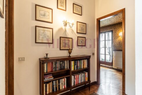 disimpegno primo piano - villa casatenovo montecarmelo - meriggi