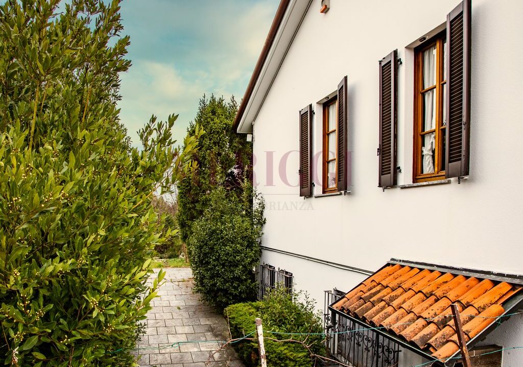 facciata est - villa casatenovo montecarmelo - meriggi