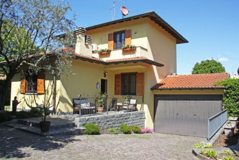 facciata principale - villa - biassono - meriggi