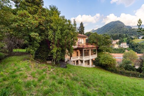 giardino a sud - villa Asso - vendita - Meriggi
