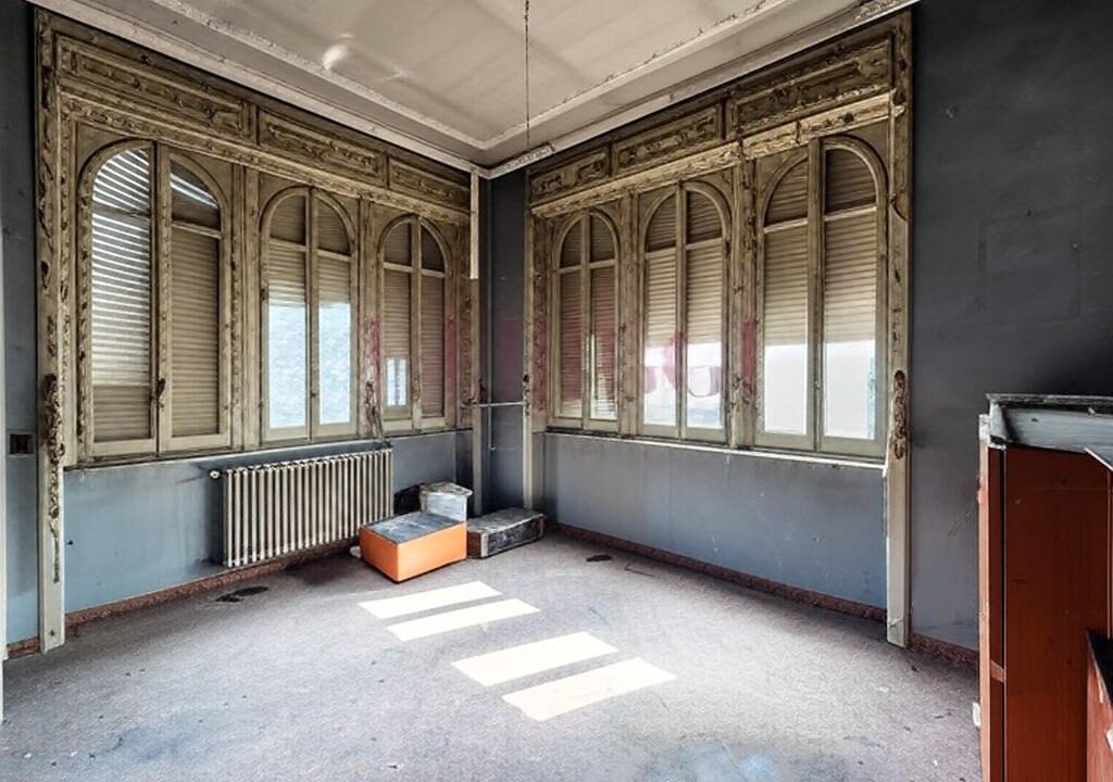 camera da letto - villa vendita - Asso - Meriggi