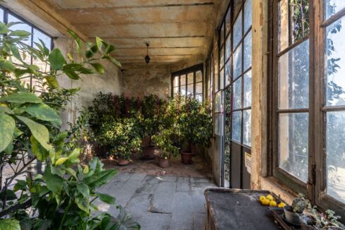 limonaia e vetrate - villa epoca erba - vendita - meriggi