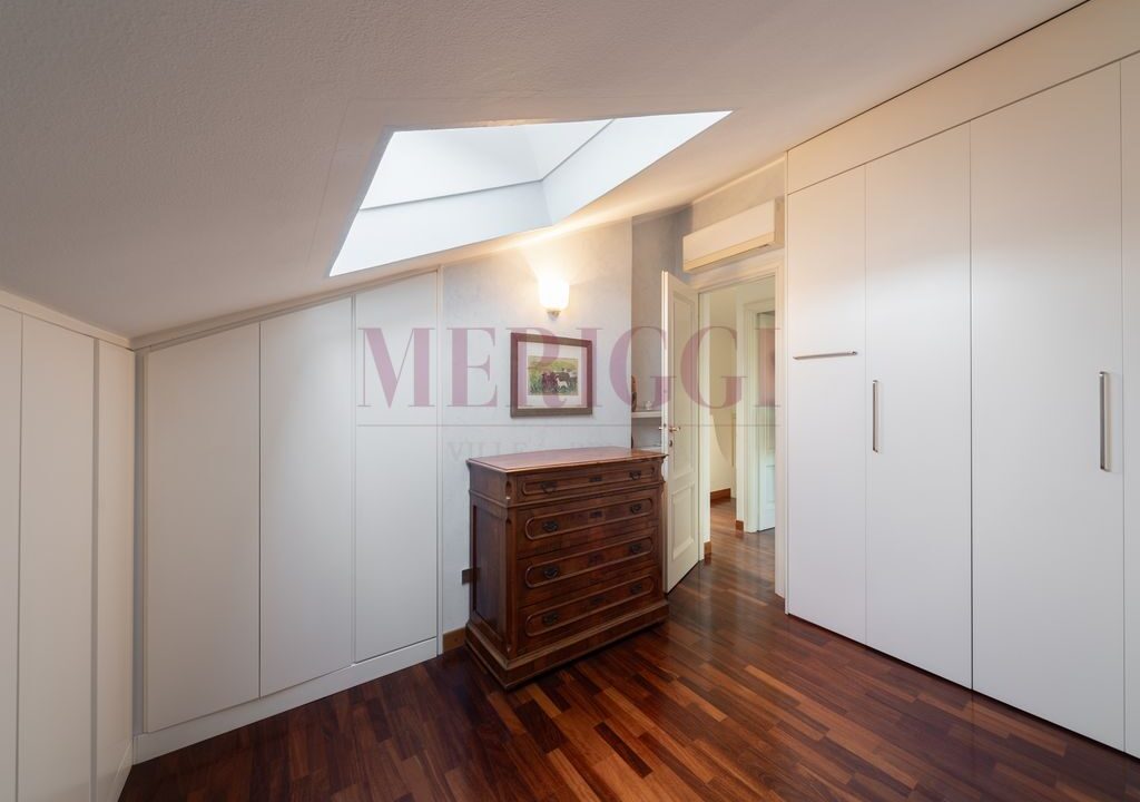 locale armadio - arcore - villa in vendita - meriggi