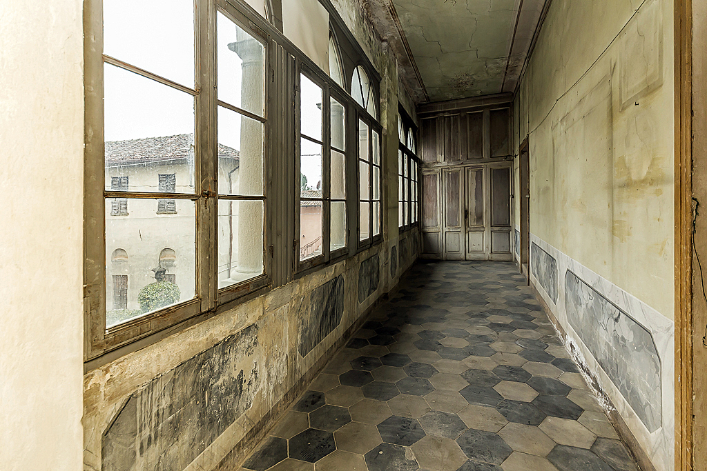 loggiato - villa Olgiate Molgora - Meriggi