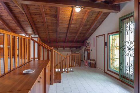 mansarda con vista sull'uscita del terrazzo