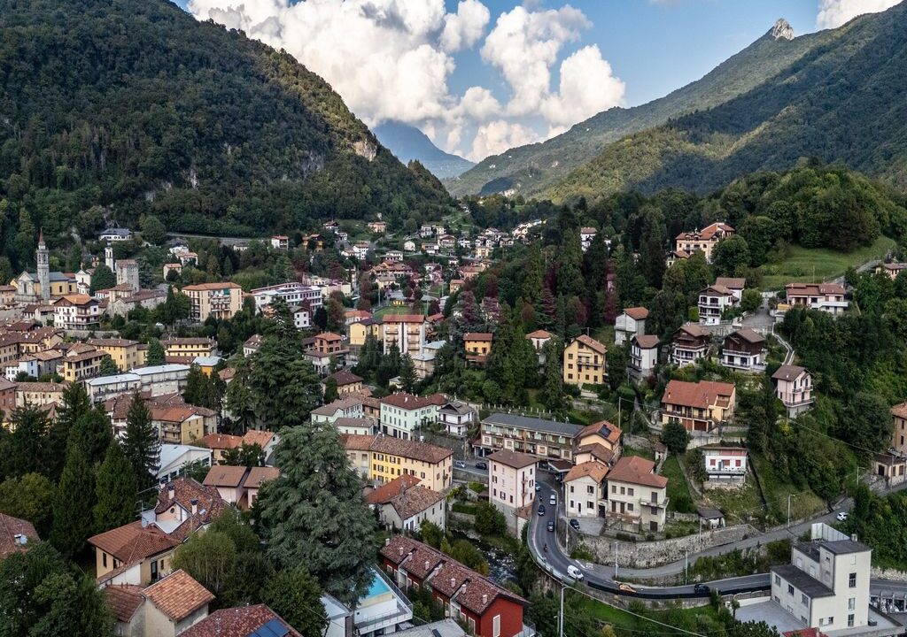 panorama-valle-villa-Asso-vendita-Meriggi