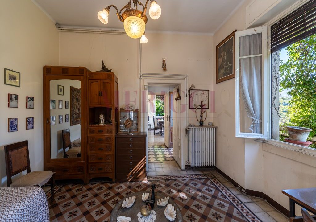 salotto e ingresso - villa airuno - vendita - meriggi
