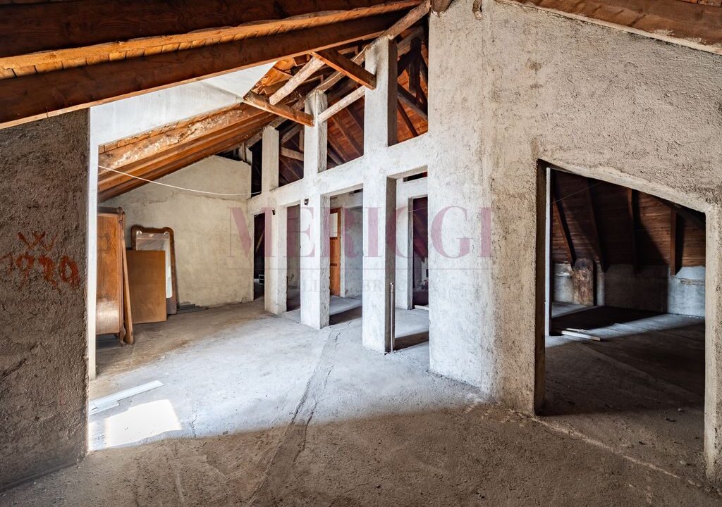 sottotetto - villa vendita - cesano maderno - meriggi