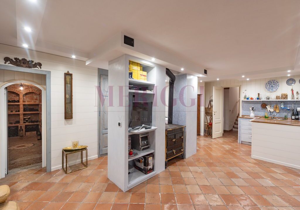 taverna con stufa - arcore - villa in vendita - meriggi