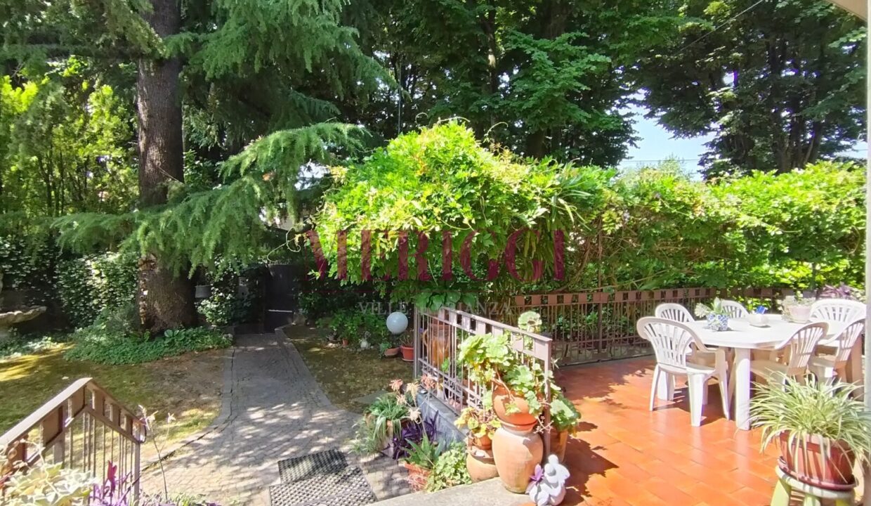 terrazzo e giardino - villa vendita - cusano milanino - meriggi