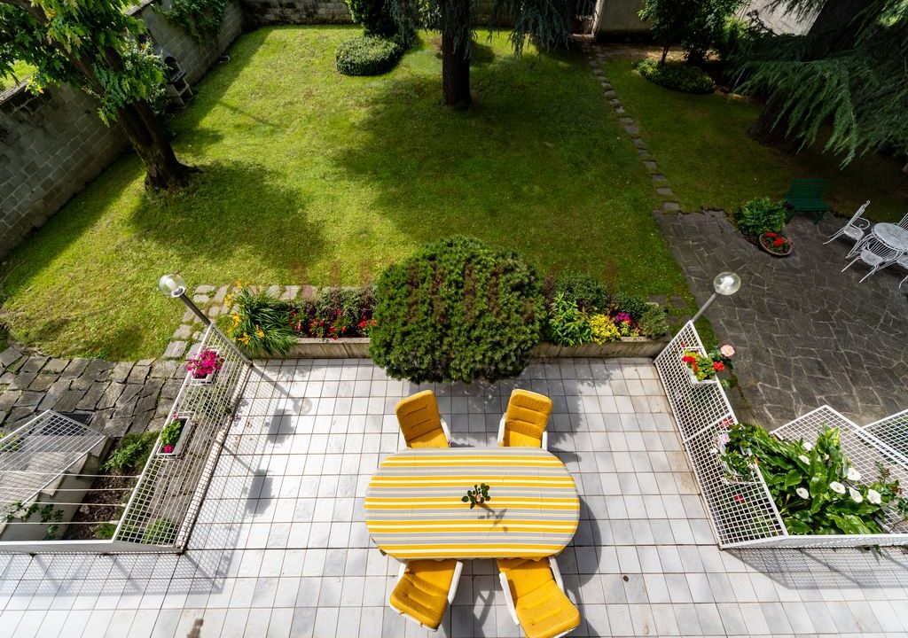 terrazzo - villa vendita - cesano maderno - meriggi