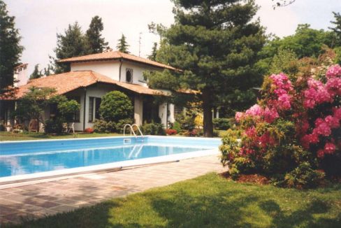 Meriggi - Villa in vendita - Casatenovo