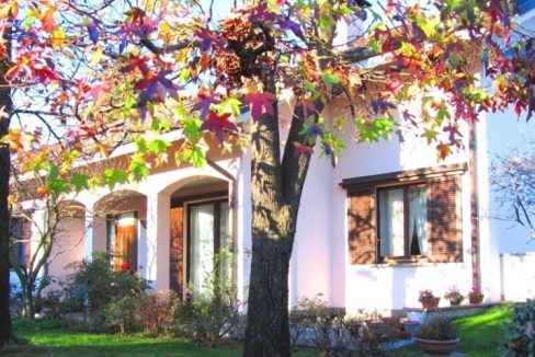 Meriggi - Villa in vendita - Camparada
