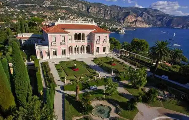 villa campari
