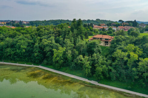 vista aerea sud - villa vendita Rogeno - Meriggi