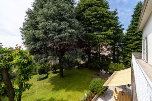 vista dal balcone - villa vendita - cesano maderno - meriggi